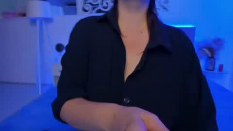 Stephie online show from 07.22.26