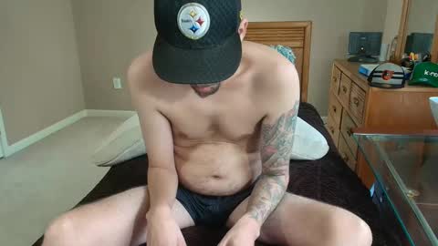 Snapshot of stephonstallion chatting on 10.11.25 Stephon Stallion online show from 10.11.25