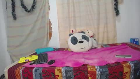 Angie mature online show from 01.16.25