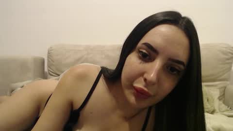 StepMommy19 online show from 11.27.25