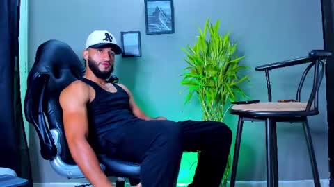 Snapshot of stev_velez chatting on 07.17.26 Steve online show from 07.17.26