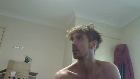 Snapshot of steveaussie chatting on 01.15.25 Australian420 online show from 01.15.25