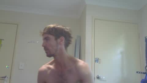 Snapshot of steveaussie chatting on 03.01.25 Australian420 online show from 03.01.25