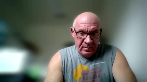 Snapshot of stevejons47 chatting on 10.06.25 stevejons47 online show from 10.06.25