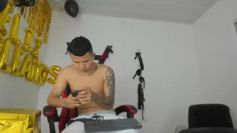 Snapshot of steven19_latinboy chatting on 02.04.26 Steven online show from 02.04.26