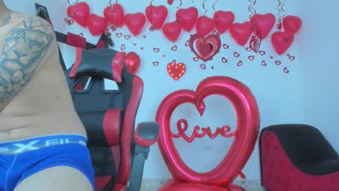 Snapshot of steven19_latinboy chatting on 02.13.26 Steven online show from 02.13.26