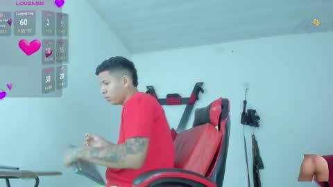 Snapshot of steven19_latinboy chatting on 02.26.26 Steven online show from 02.26.26