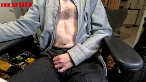 Snapshot of stevie_grey chatting on 12.09.24 stevie_grey online show from 12.09.24