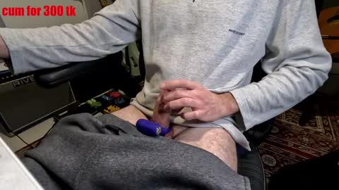 Snapshot of stevie_grey chatting on 12.15.24 stevie_grey online show from 12.15.24