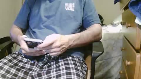 Snapshot of stevo69697 chatting on 11.19.25 Chillguy online show from 11.19.25