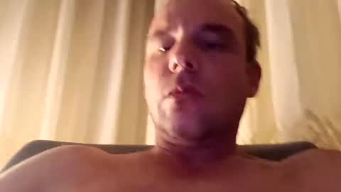 Snapshot of stewbeey chatting on 07.11.26 stewbeey online show from 07.11.26