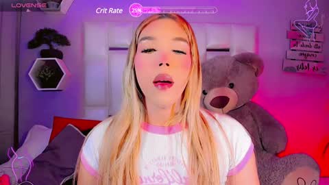 Snapshot of steyseequeen chatting on 01.30.25 Steisee Reyes online show from 01.30.25