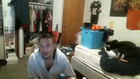 stickey online show from 10.31.25