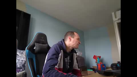 stickolive1 online show from 10.31.25