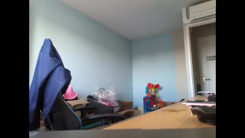 stickolive1 online show from 12.17.25