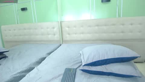 StickXCandy online show from 01.04.25