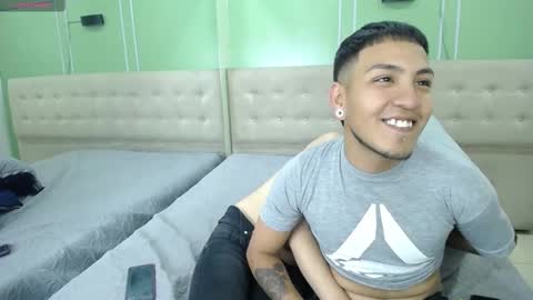 StickXCandy online show from 01.04.25