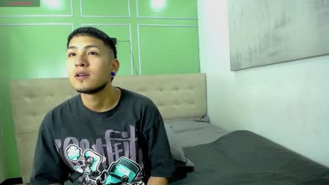 StickXCandy online show from 01.08.25