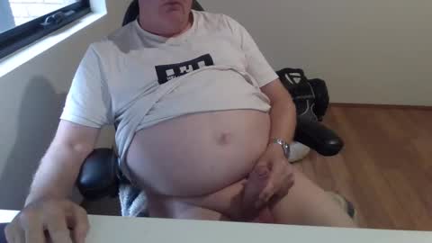 stiffyman55 online show from 11.18.25