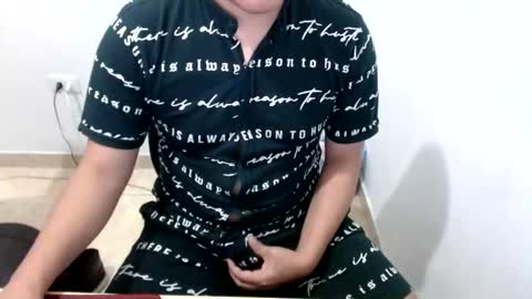 Snapshot of stik_justice chatting on 02.09.25 stik online show from 02.09.25