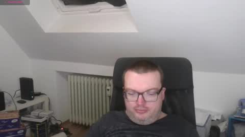 Oliver online show from 04.15.26