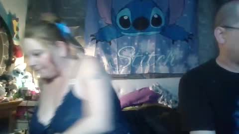 Snapshot of stitchsunshine85 chatting on 01.13.25 Tasha and Drew online show from 01.13.25