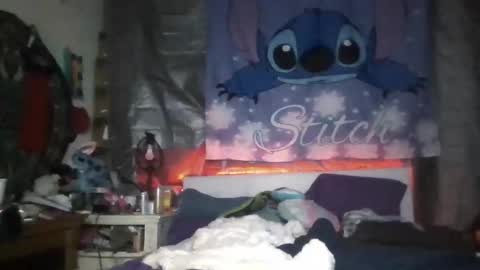 Snapshot of stitchsunshine85 chatting on 01.14.25 Tasha and Drew online show from 01.14.25