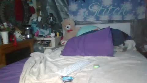 Snapshot of stitchsunshine85 chatting on 02.24.25 Tasha and Drew online show from 02.24.25