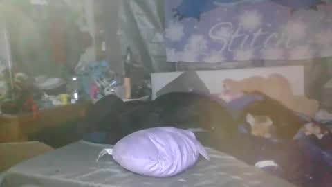 Snapshot of stitchsunshine85 chatting on 03.11.25 Tasha and Drew online show from 03.11.25