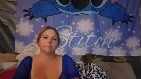 Snapshot of stitchsunshine85 chatting on 09.10.25 Tasha and Drew online show from 09.10.25