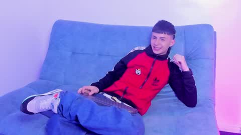 Stivarfox21 online show from 02.01.25