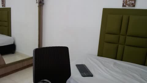 stive_0297 online show from 12.20.25