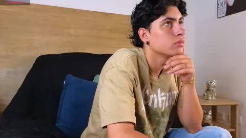 stivenbenet1 online show from 10.10.25