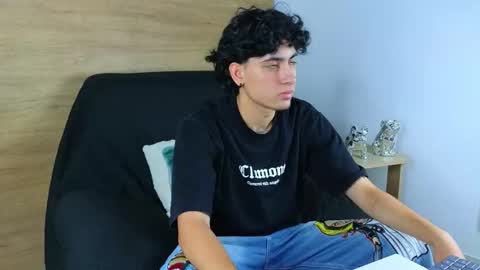 stivenbenet1 online show from 11.06.25