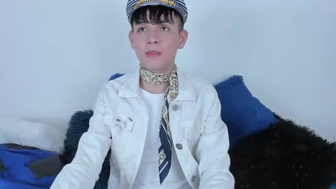 Stiven Bragam online show from 02.18.25