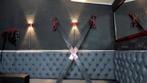 friends online show from 12.17.25