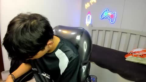 Stiwen online show from 12.03.25