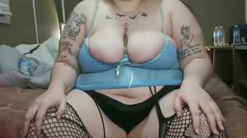 stonedbbw01 online show from 02.02.26