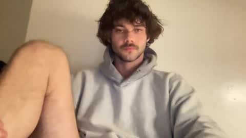 Snapshot of stonerboymac chatting on 01.03.25 stonerboymac online show from 01.03.25