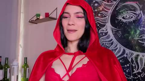 Snapshot of stonned_candy chatting on 10.14.25 Liz online show from 10.14.25