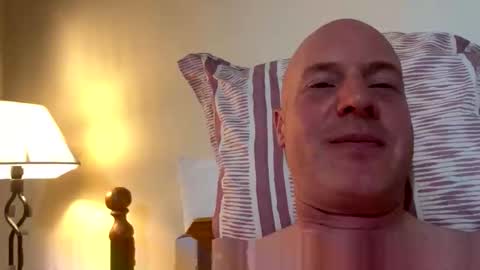 Stoodley22 online show from 04.02.26