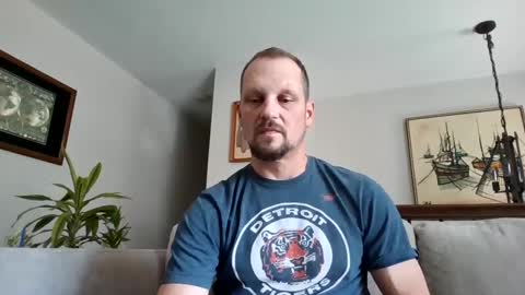 Snapshot of stook4 chatting on 10.05.25 LifestyleMan313 online show from 10.05.25