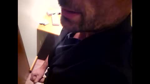 Snapshot of stopshottttt chatting on 11.05.25 stopshottttt online show from 11.05.25