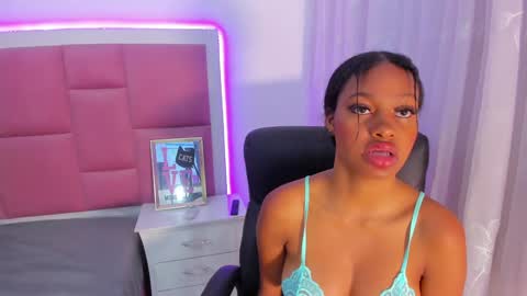 Sweety Stormi  online show from 12.05.24