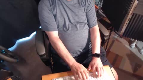 Snapshot of stormy6569 chatting on 11.10.25 Stormy6569 online show from 11.10.25