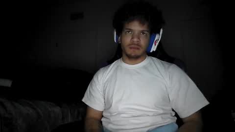 Snapshot of str8dj chatting on 01.12.26 Dj online show from 01.12.26