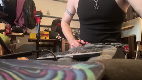 Str8 online show from 01.20.25