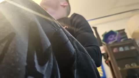 Str8 online show from 01.22.25