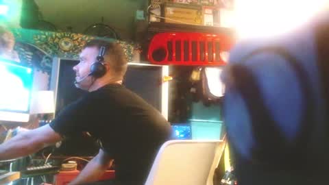 Str8 online show from 01.27.25