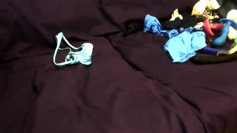 straightboytoy713851 online show from 10.26.25